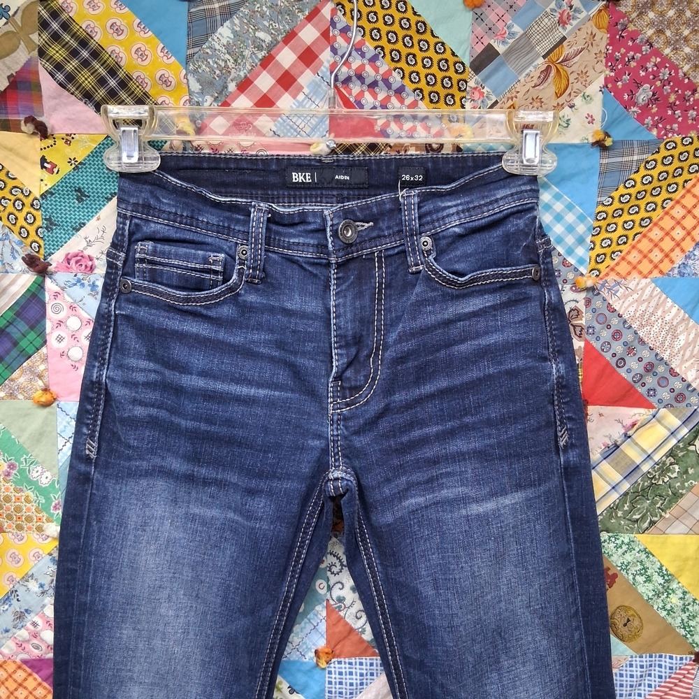 BKE Aiden Teens Slim Bootcut Stretch Jeans 26x32 Blue Dark Wash Whiskers